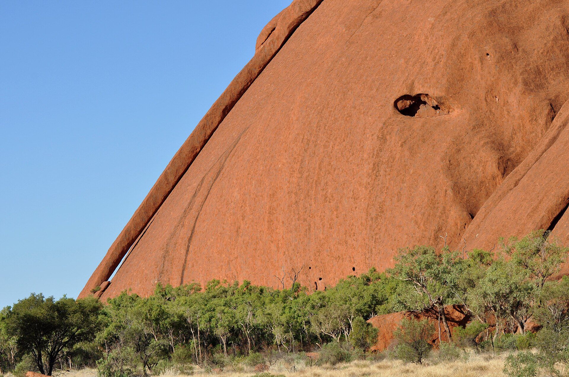 Uluru, Uluru-Kata Tjuta National Park, Northern Territory, Australia